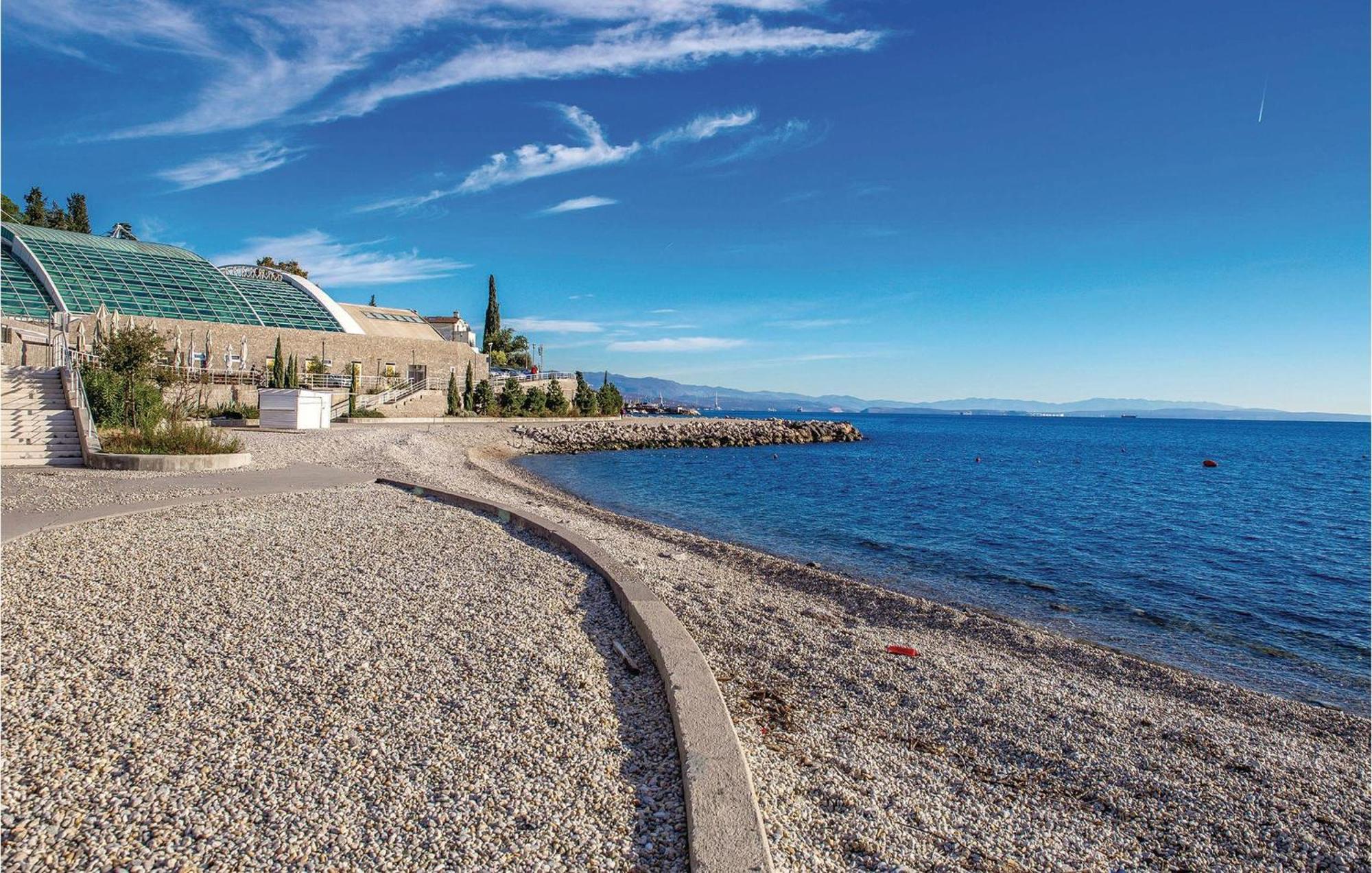 2 Bedroom Amazing Apartment In Rijeka Zewnętrze zdjęcie